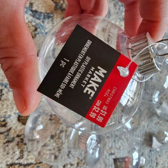 DIY Plastic Ornaments - Picture 2 of 4